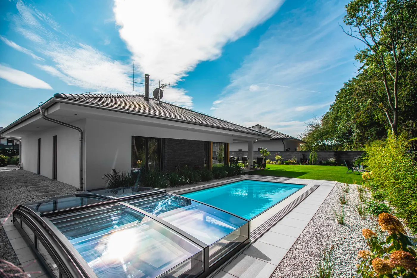 Casablanca premium pooltag til eksklusivt poolområde